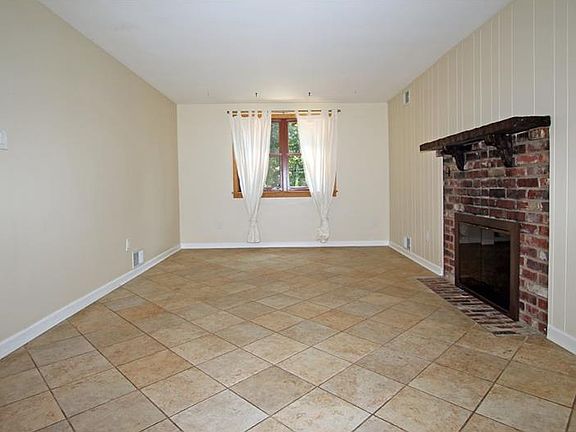 5th image of 3575 Myrna Dr