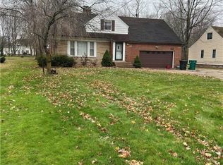27292 Highland Rd, Richmond Heights, OH