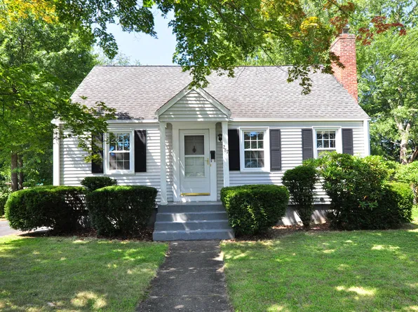 287 Deerfield Road, Windsor, CT 06095