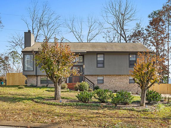 2nd image of 5118 Hunter Village Dr