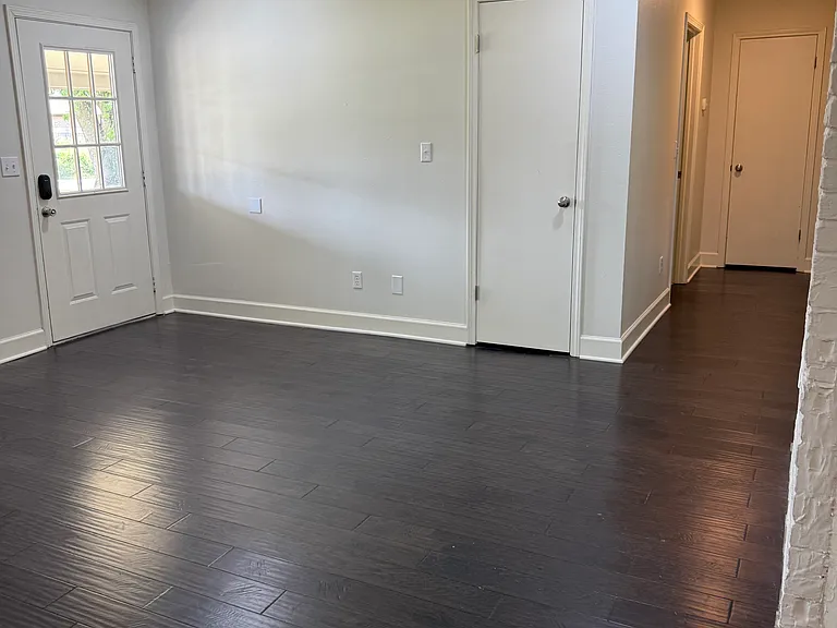 18520 Ridge Rd — Photo 8