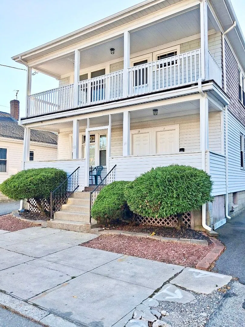 **Providence - Second Floor Two Bed with Office $1,995** — Photo 1