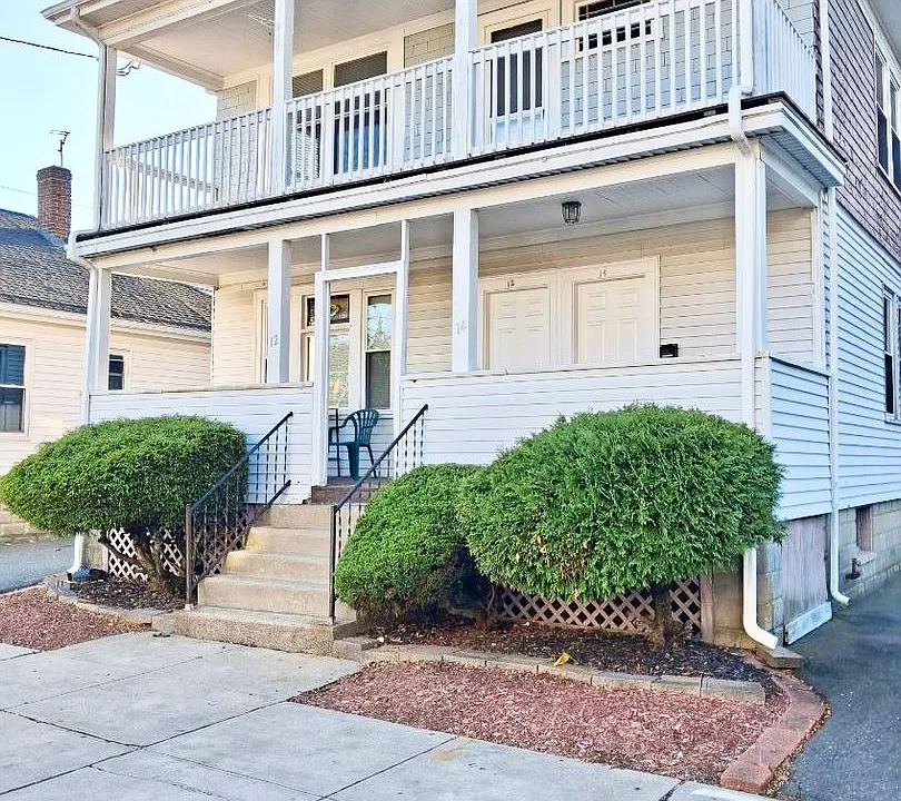 12-14 Enfield Ave #2