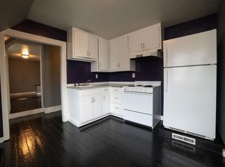 895 Howard - B, Green Bay, WI 54303