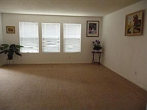 3rd image of 1337 Casa Roja Pl NW