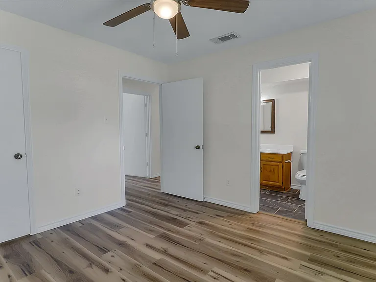 3133 Landover Dr — Photo 18
