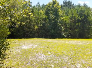 205 Springside Dr #17, Seven Springs, NC 28578