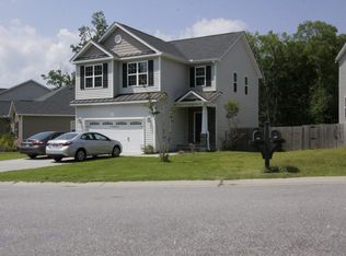 214 Peggys Trce, Sneads Ferry, NC 28460