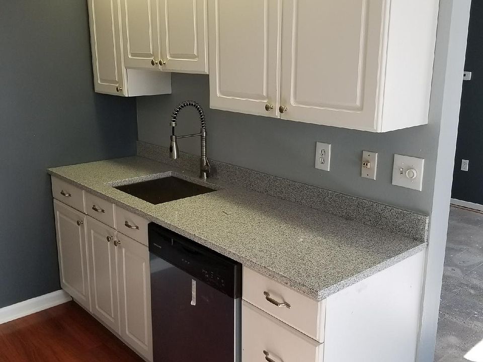 new kitchen; granite counters; undercount sink; stainless ap