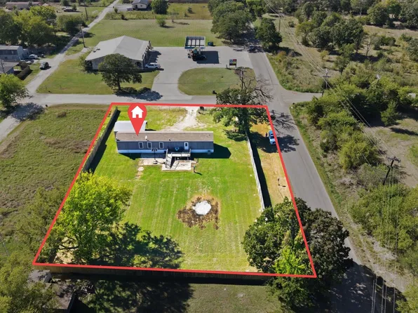 9115 Morris Dr, Quinlan, TX 75474