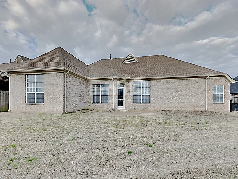 375 Vaiden Ridge Dr N — Photo 22