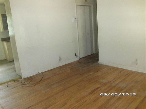 2nd image of 3575 Plymouth Dr