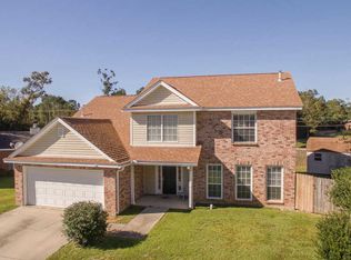 1570 Applewood Ct, Biloxi, MS 39532