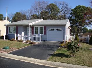 4 Caribou Dr, Manchester Township, NJ 08759