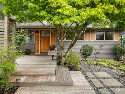 1204 S 256th Place, Seattle, WA, 98198