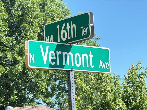 4th image of 1719 N Vermont Ave