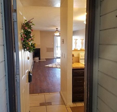 3rd image of 125 Franklin Ave APT 102