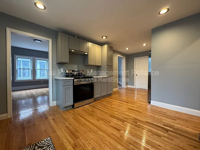 56 Coolidge St #1 — Photo 2
