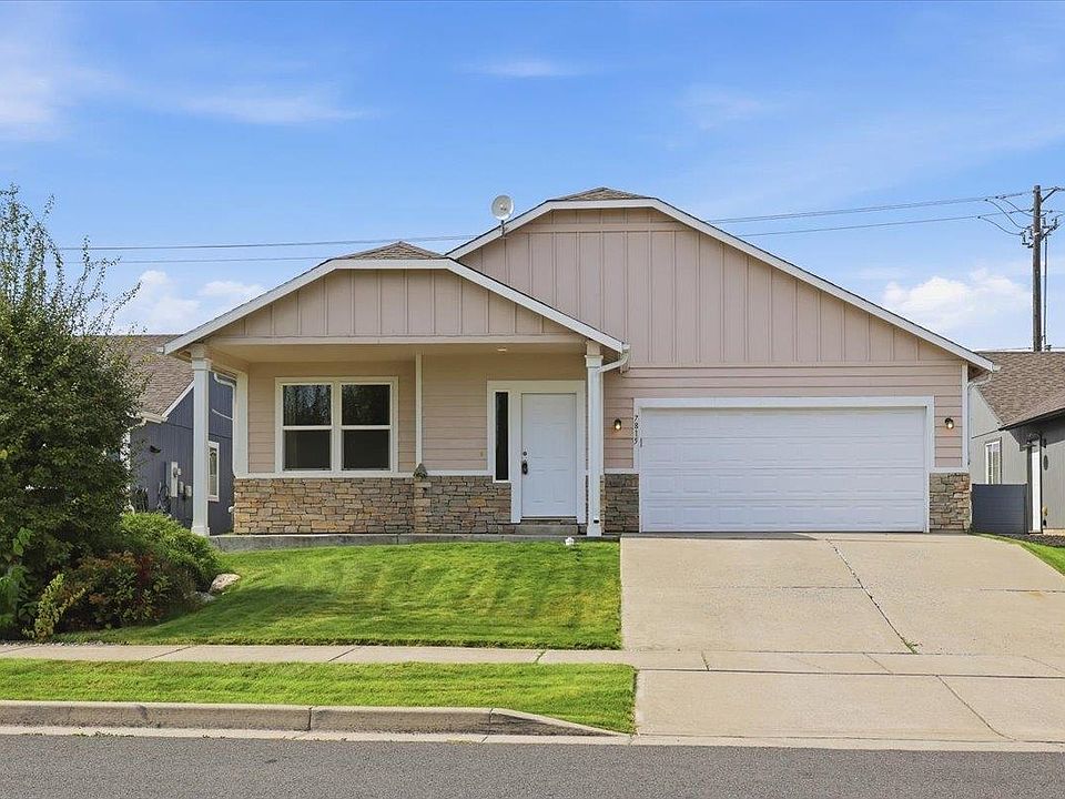 1st image of 7815 N Ashley Cir