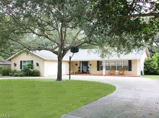 1383 Shadow Ln, Fort Myers, FL 33901