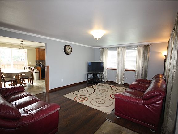 5th image of 6457 Portal Manor Dr