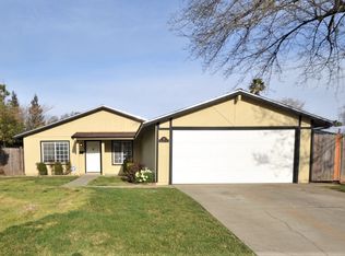 82 Mossglen Cir, Sacramento, CA 95826
