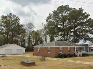 4178 Upchurch Rd, Elm City, NC 27822