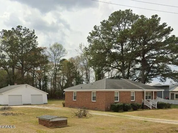 4178 Upchurch Road, Elm City, NC 27822