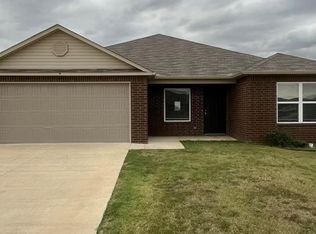 3929 Saddlecrest Dr, Jonesboro, AR 72404