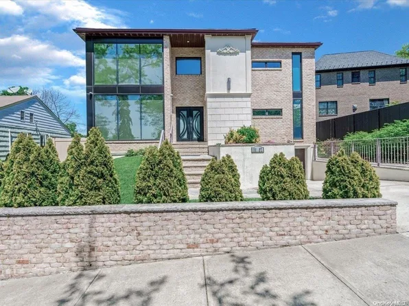 50-67 Morenci Lane, Little Neck, NY 11362