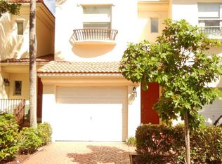 2942 Dc Country Club Blvd, Deerfield Beach, FL 33442