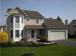 555 Summercroft Dr, Exton, PA 19341