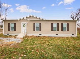 142 Heartland St, Bedford, IN 47421