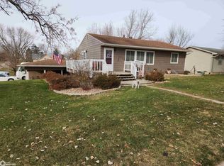 201 N Wilson St, Toledo, IA 52342