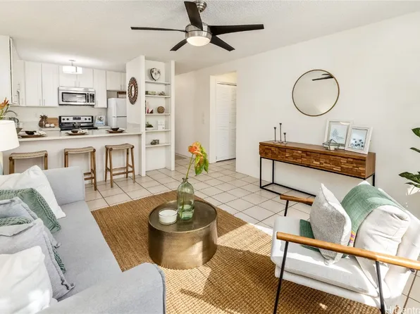 350 Aoloa St APT A109, Kailua, HI 96734