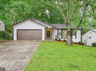 175 Ansley Ct, Roswell, GA 30076