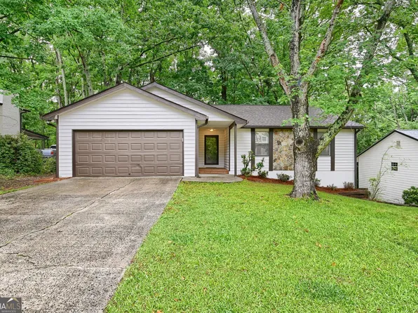 175 Ansley Ct, Roswell, GA 30076