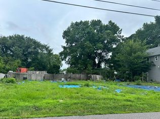 3003 Smithfield Rd, Portsmouth, VA 23702