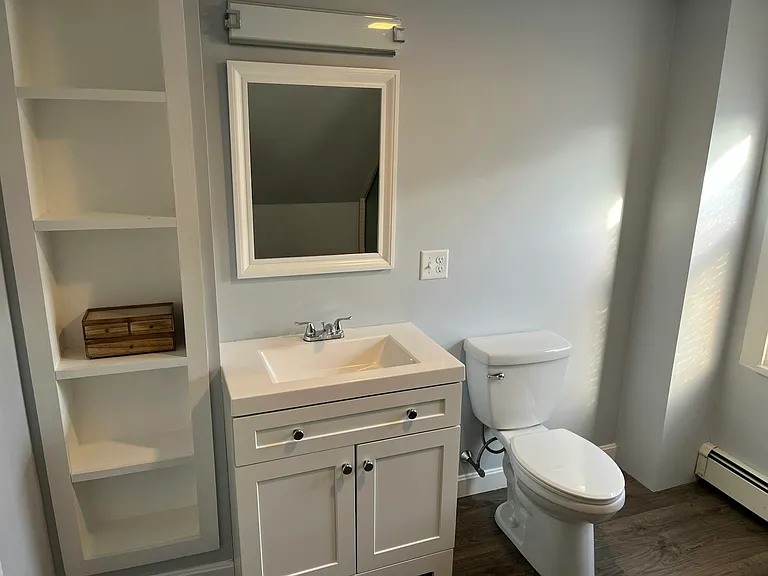 18 Roundy St #2 — Photo 9