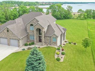 2689 Pristine Bay Ct NW, Alexandria, MN 56308