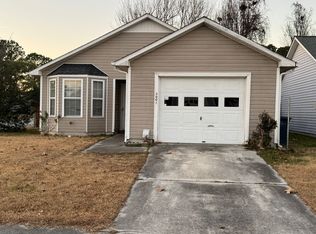 3001 E Windgate Ct, Jacksonville, NC 28546