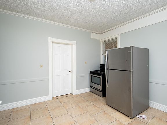 3rd image of 233 Stowe Ave #2