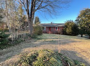 825 Fox Squirrel Ridge Rd, Pickens, SC 29671