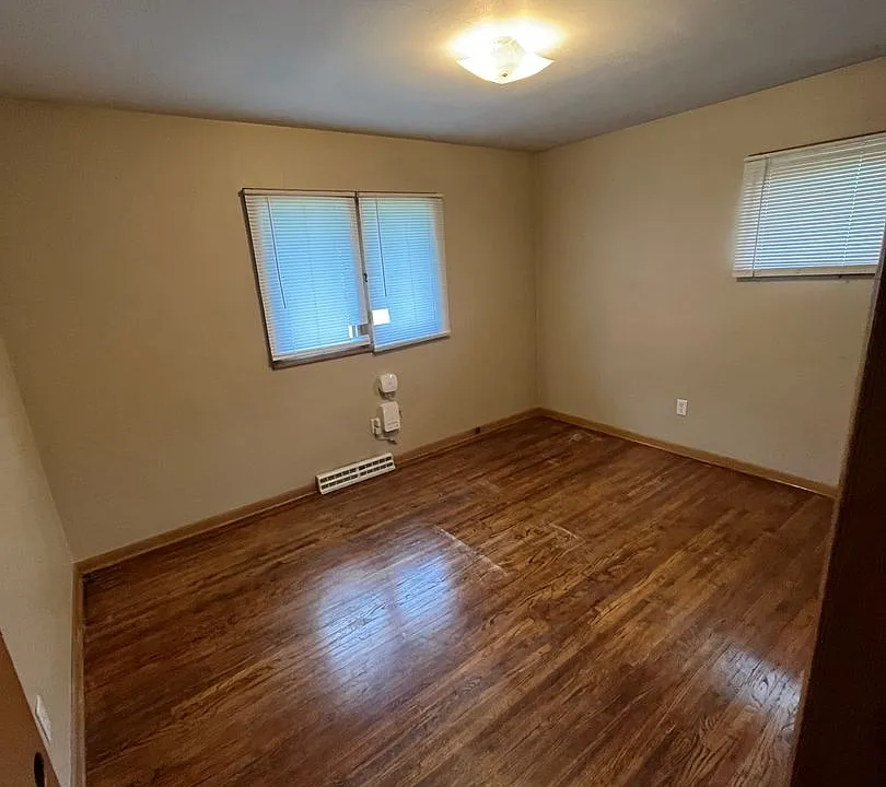 1620 Guernsey Ct