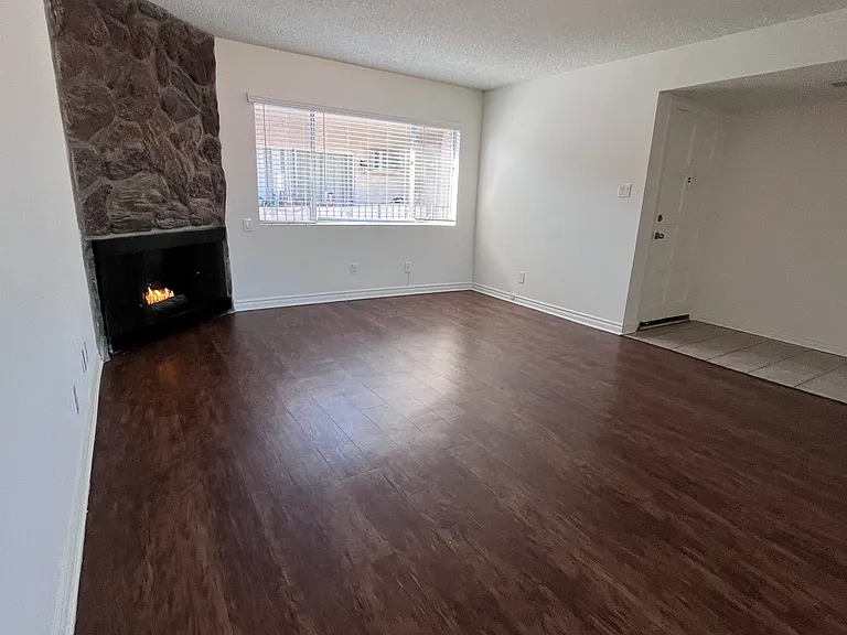 La Villa Descanso Apartments — Photo 19