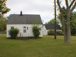 1410 S Walker Rd, Muskegon, MI 49442
