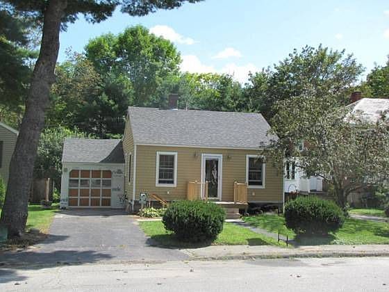 2nd image of 23 Valley Rd