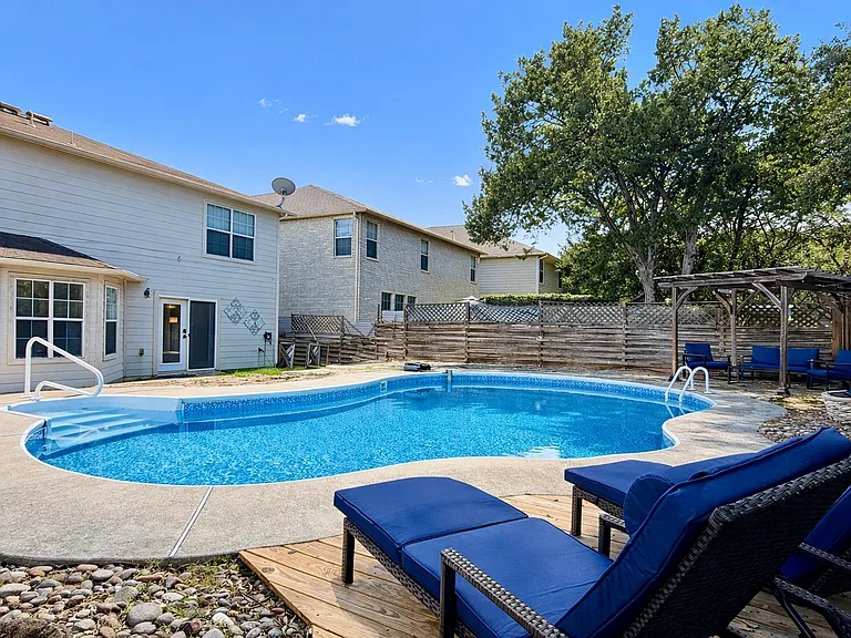 6135 Donely Pl — Photo 42