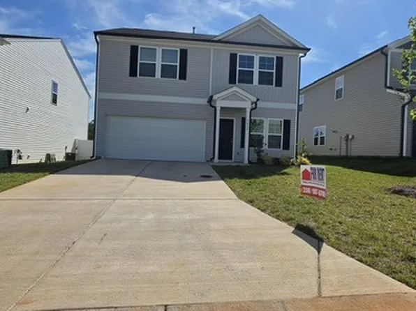 5037 Fallmeade Rd, Kernersville, NC 27284