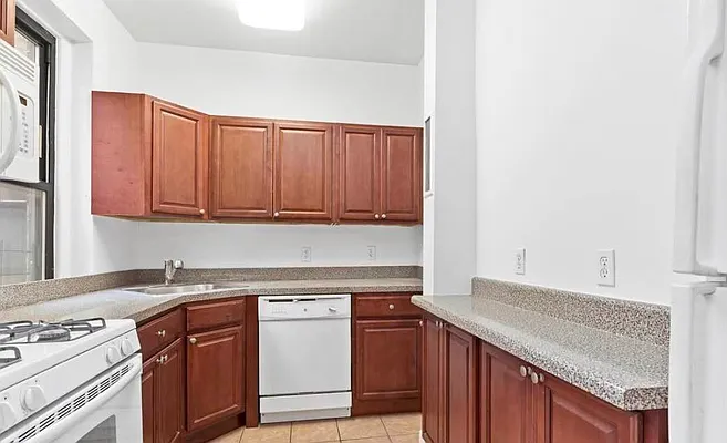 Rented by Douglas Elliman | media 1